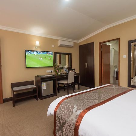 Sunbird Lilongwe Hotel Екстериор снимка