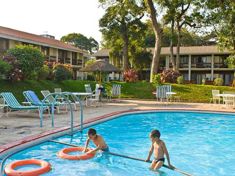 Sunbird Lilongwe Hotel Екстериор снимка