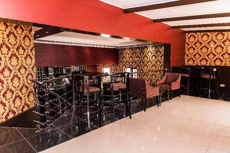 Sunbird Lilongwe Hotel Екстериор снимка