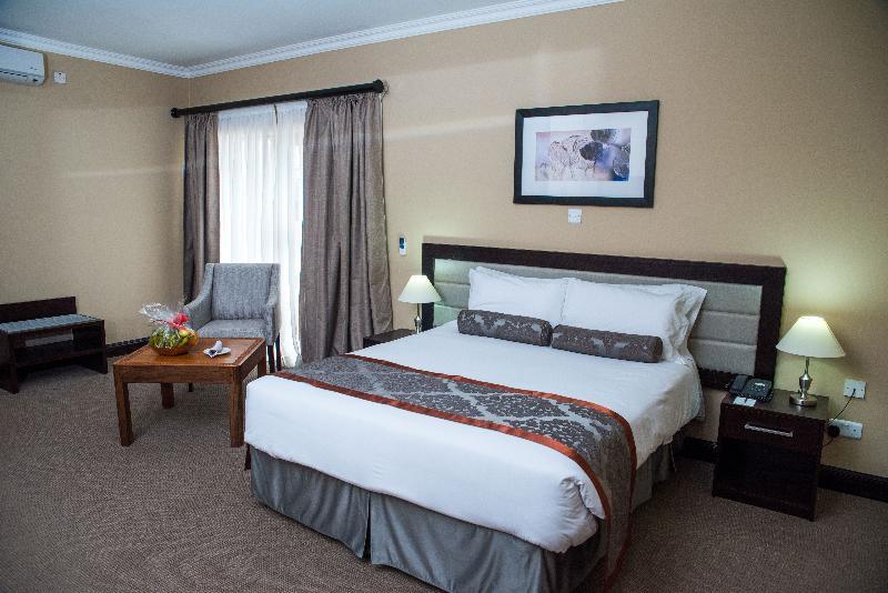 Sunbird Lilongwe Hotel Екстериор снимка
