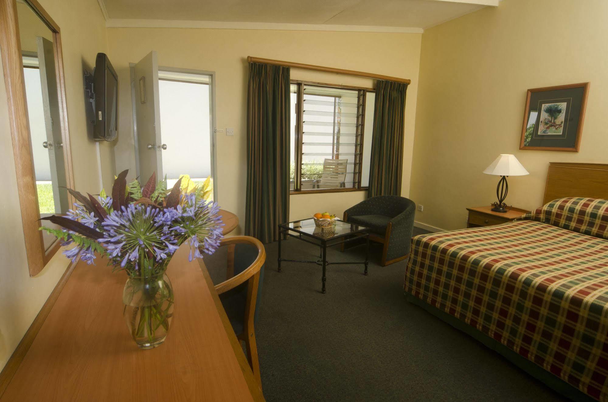 Sunbird Lilongwe Hotel Екстериор снимка